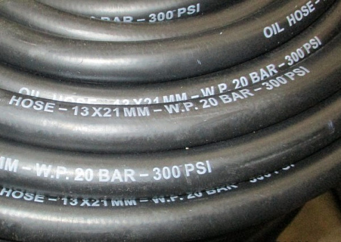 Напорный шланг для нефтепродуктов LONG-LENGTH OIL HOSE (CO-020-...-V)